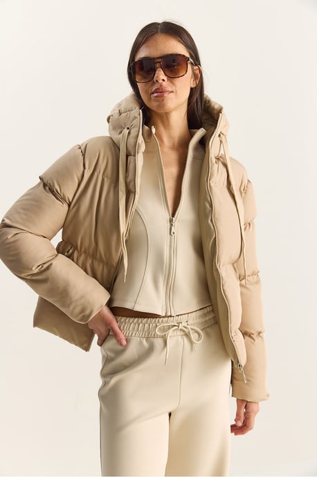 Kapuzenshirmjacke - Image 3