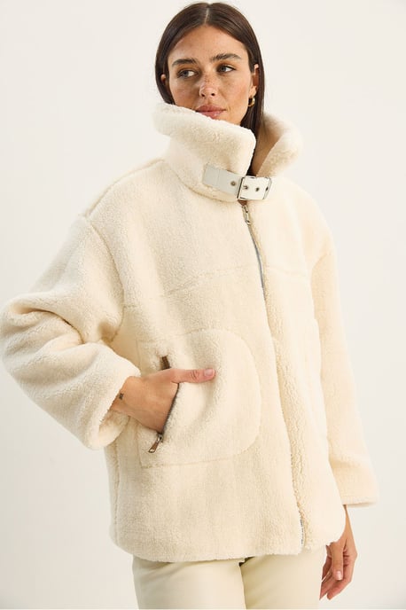 Oversized Plüsch Strick Pufferjacke mit Reißverschluss - Image 6