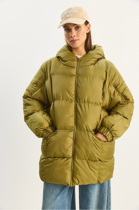 Kapuzensackjacke in Übergröße aus dickem Puffer-Material - Image 6
