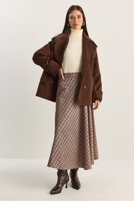 Kariertes Hochgeschnittenes Maxikleid - Image 2