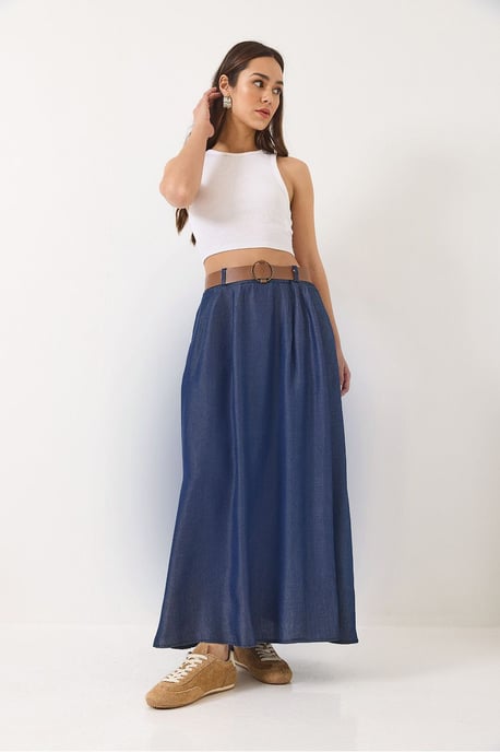 Maxi-Jeansrock mit Schnalle und Taschen - Image 4