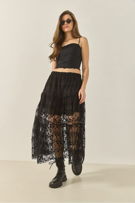 Hochtaillierter Maxi-Rock mit Rüschendetails und Blumenmuster - Image 4