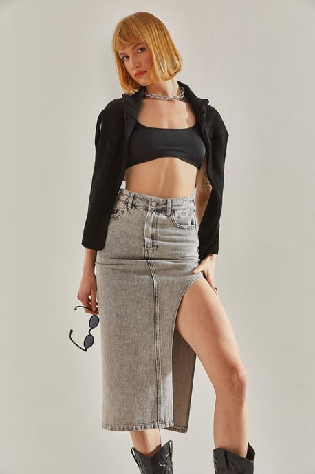 Hochtaillierter Schlitz-Midi-Jeansrock - Image 2