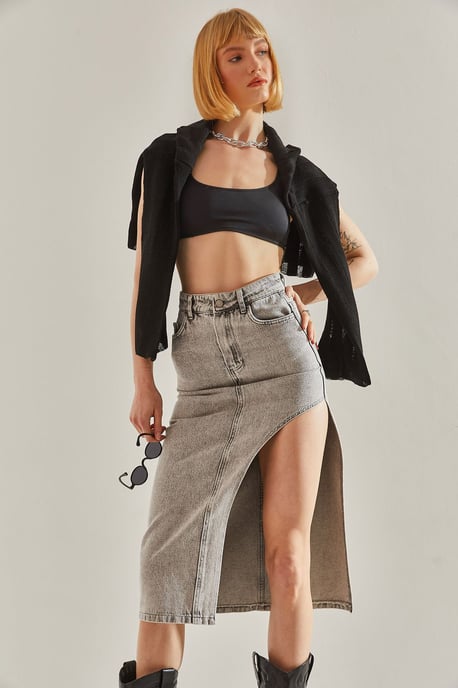 Hochtaillierter Schlitz-Midi-Jeansrock - Image 3