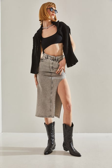 Hochtaillierter Schlitz-Midi-Jeansrock - Image 6