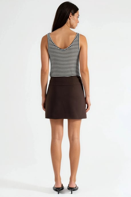 Gürtel-Detaillierte Mini-Shorts - Image 4