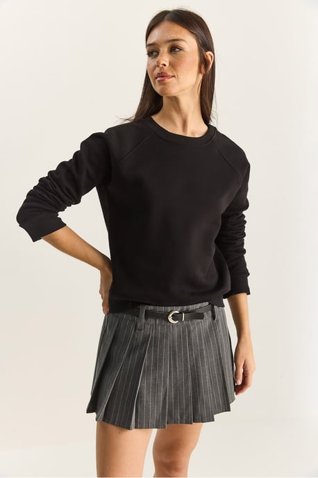 Lässiges Sweatshirt mit Rundhalsausschnitt aus Strick - Image 3