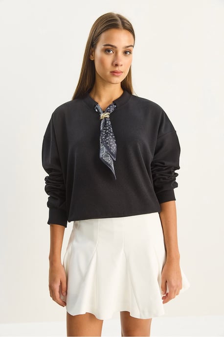 Klassisches Rippen-Sweatshirt mit Schal-Accessoire-Detail - Image 2
