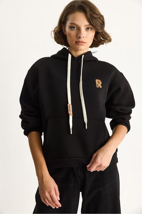 Bestickter Kapuzenpullover - Image 3