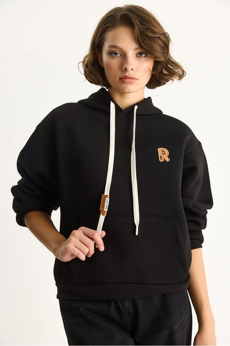 Bestickter Kapuzenpullover - Image 5