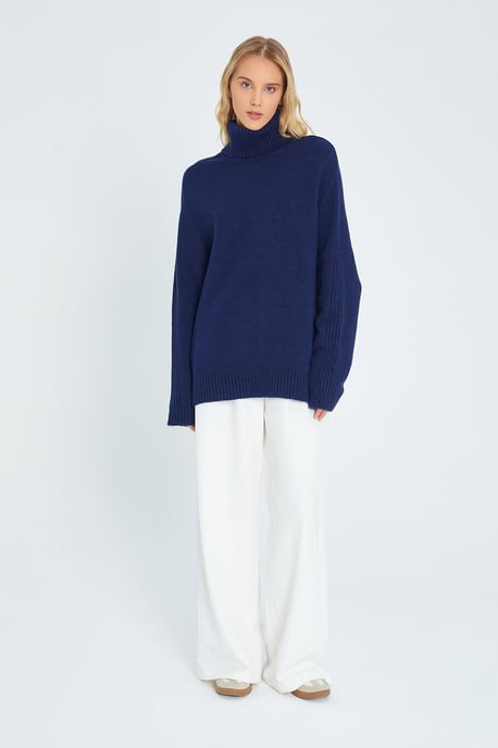 Lässiger Turtleneck-Strickpullover - Image 2