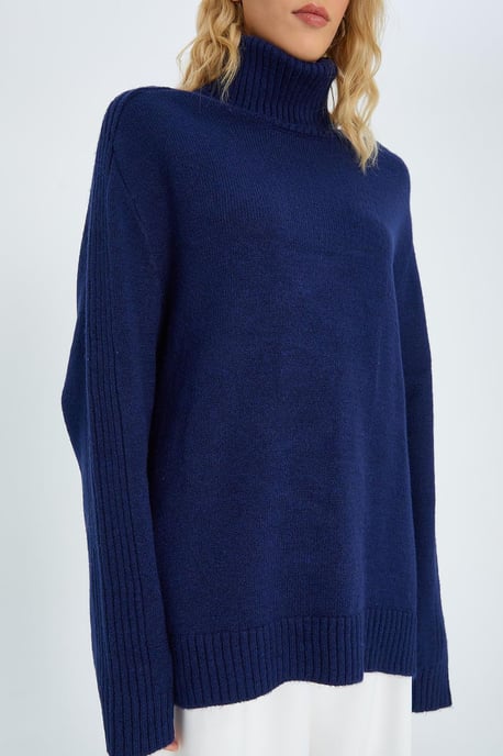 Lässiger Turtleneck-Strickpullover - Image 4
