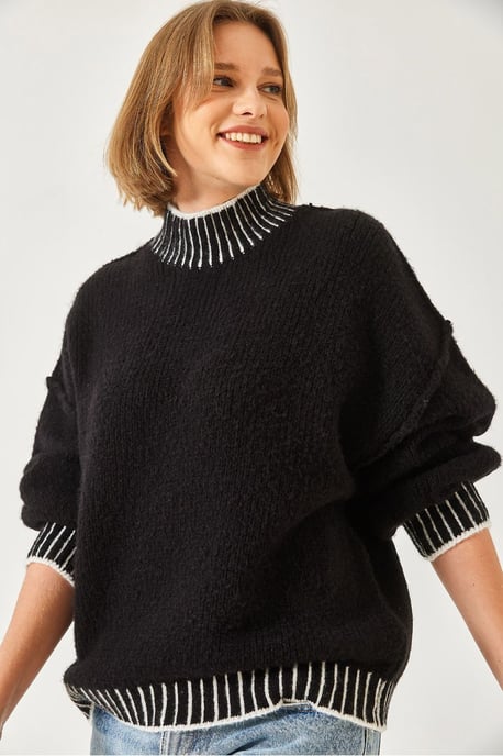 Musterierter Rollkragenpullover im lockeren Schnitt - Image 2