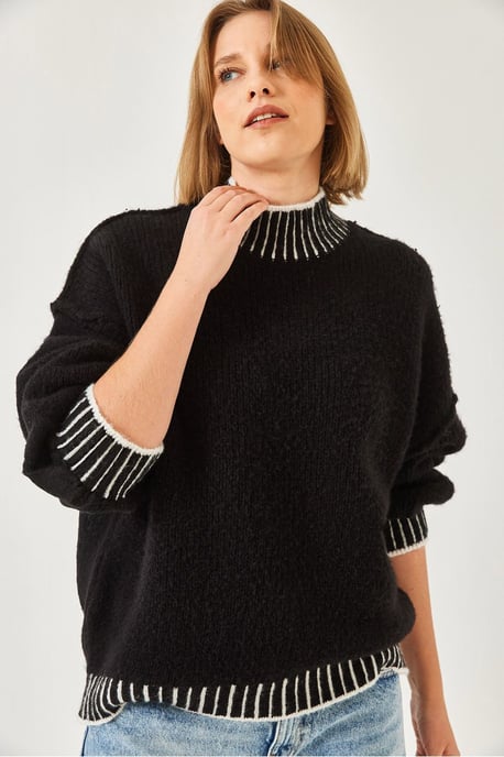 Musterierter Rollkragenpullover im lockeren Schnitt - Image 4