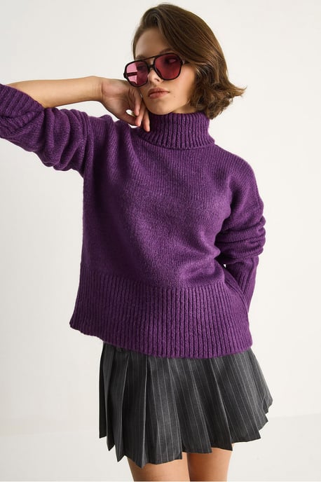 Übergroßer Strickrollkragenpullover - Image 4