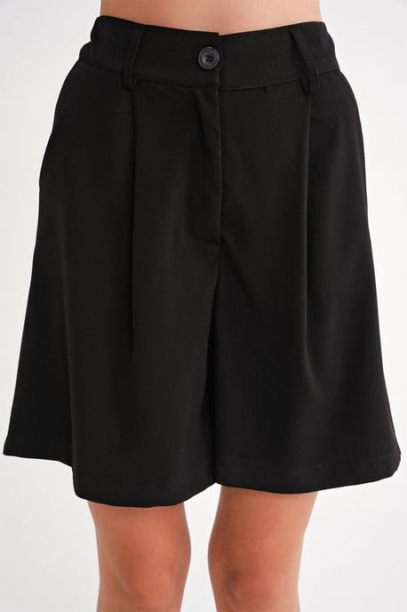 Hochtaillierte Knopf-Shorts mit Taschen - Image 5