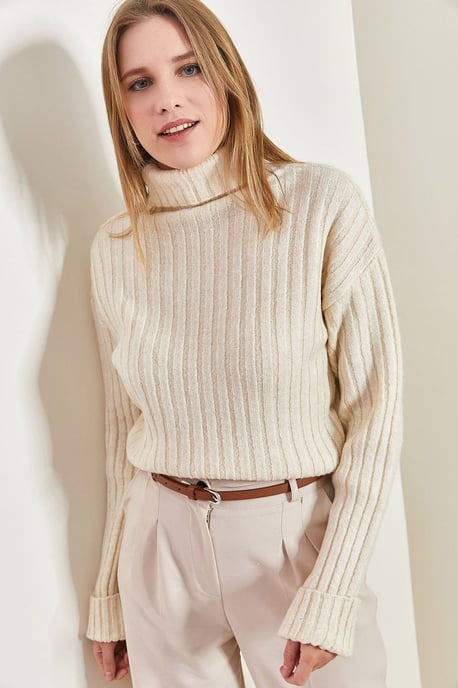 Rippstrick-Turtleneck-Crop-Pullover - Image 2