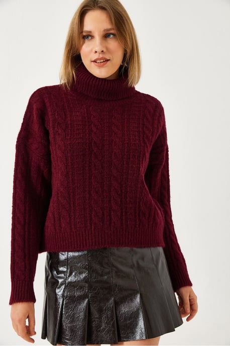 Strukturierter Rollkragen-Crop-Pullover - Image 4