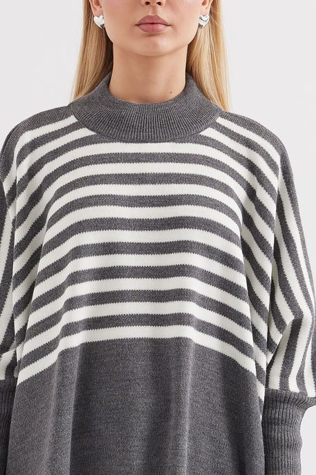 Schlitz-Details Halber Rollkragen Lässiger Pullover - Image 6