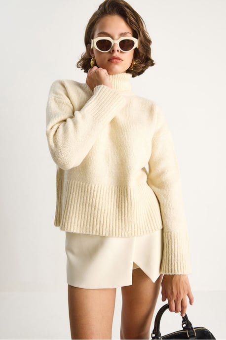 Übergroßer Strickrollkragenpullover - Image 6
