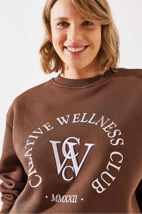 Rundhalsausschnitt Baumwoll-Sweatshirt mit Motto-Print - Image 3