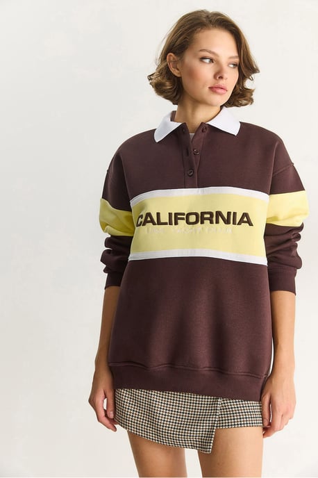 Übergroßer bedruckter Polo-Kragen-Sweatshirt - Image 4