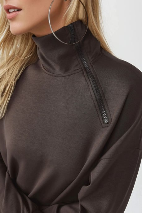 Locker sitzendes Sweatshirt mit Reißverschlusskragen - Image 6