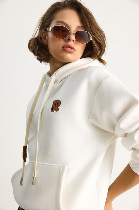 Bestickter Kapuzenpullover - Image 5