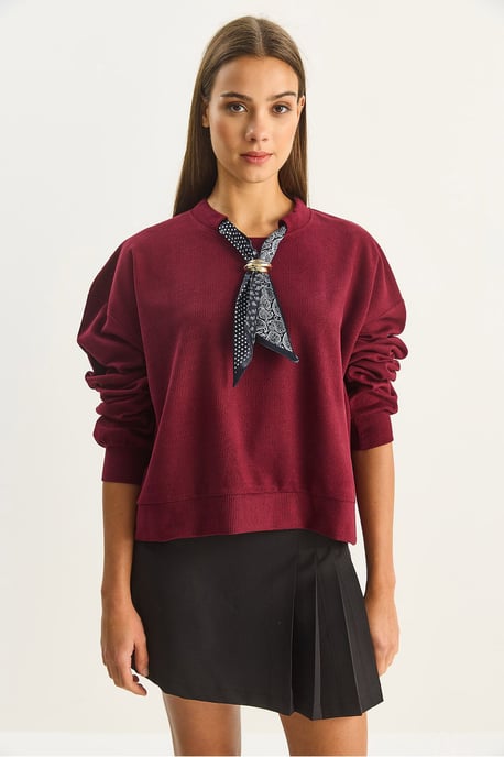 Rippstrick-Sweatshirt mit Rundhalsausschnitt und Schal-Zubehördetail - Image 4