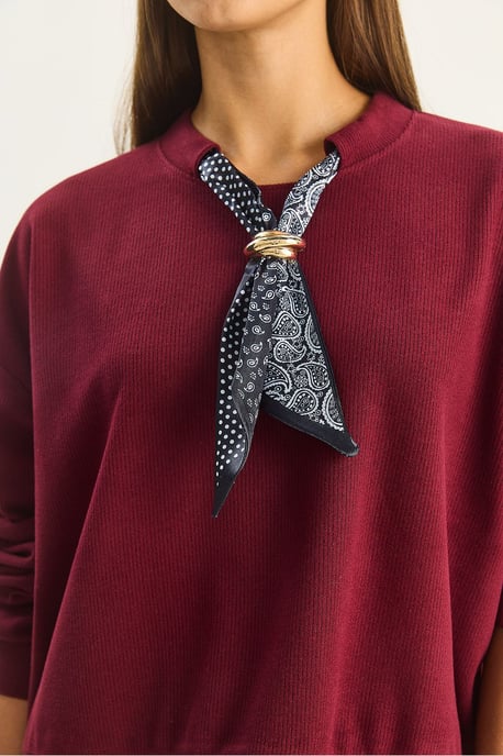 Rippstrick-Sweatshirt mit Rundhalsausschnitt und Schal-Zubehördetail - Image 6