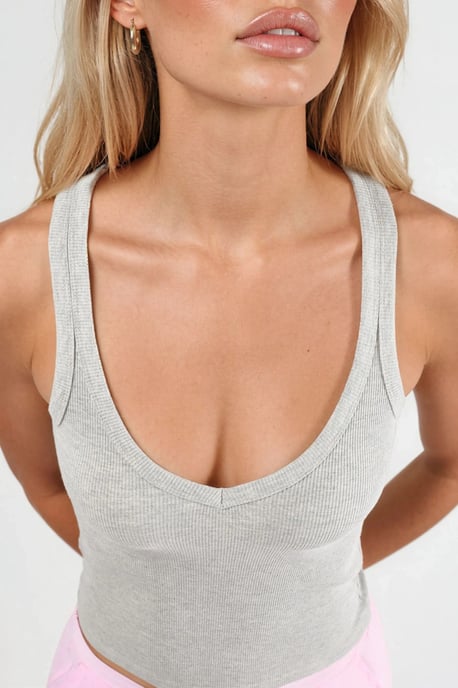 V-Ausschnitt Rippstrick Viskose-Mix Tanktop - Image 4