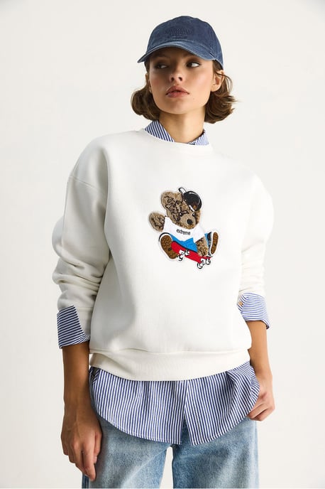 Bestickter Rundhals-Pullover mit langen Ärmeln - Image 4