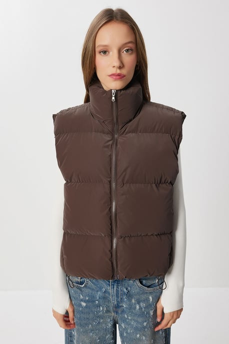 Dicker ärmelloser Puffer-Weste - Image 5