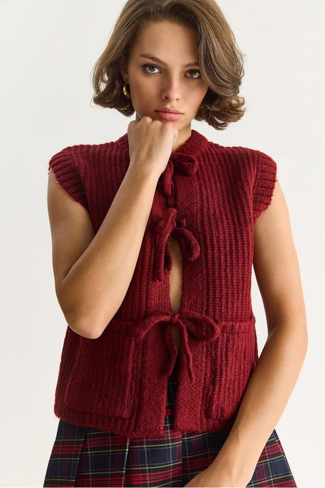 Strickjersey-Weste mit Bindegurt - Image 3