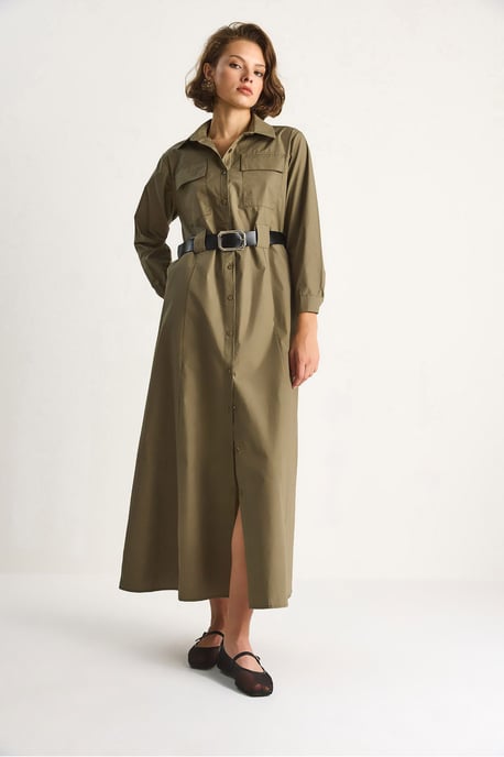 Langarm-Maxi-Kleid mit Knopfverschluss und Hemdkragen - Image 3