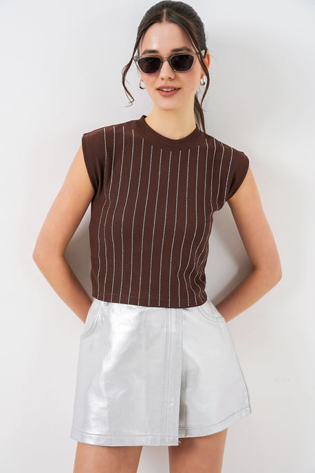 Besetzte Bluse im Slim Fit mit Rundhalsausschnitt - Image 2