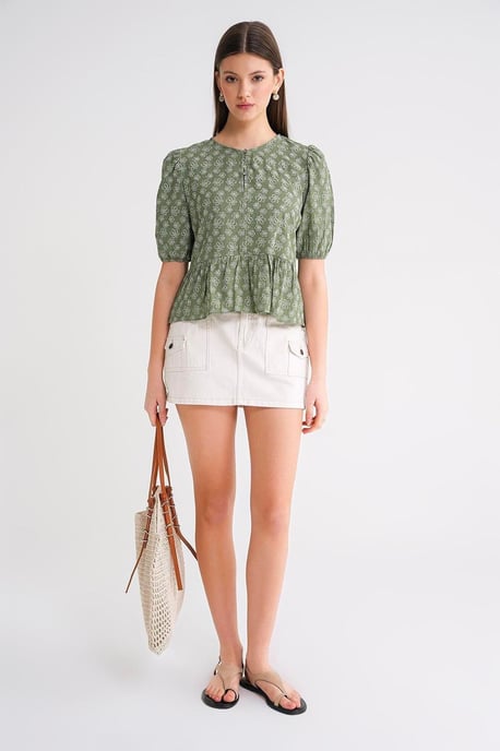 Rüschen-Bluse mit Rundhalsausschnitt - Image 2