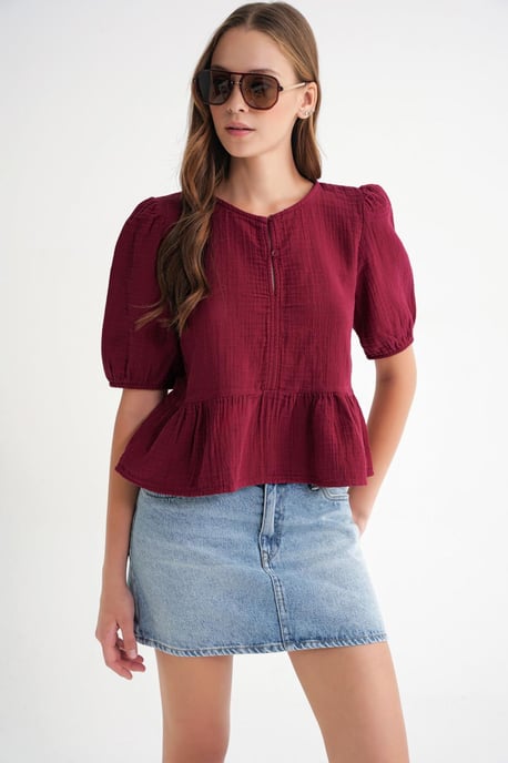Texturierte Musselin Rundhalsbluse mit Knopfverschluss - Image 2