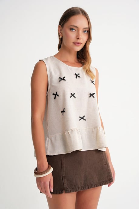 Bluse mit Rundhalsausschnitt und Schleifendetail - Image 2