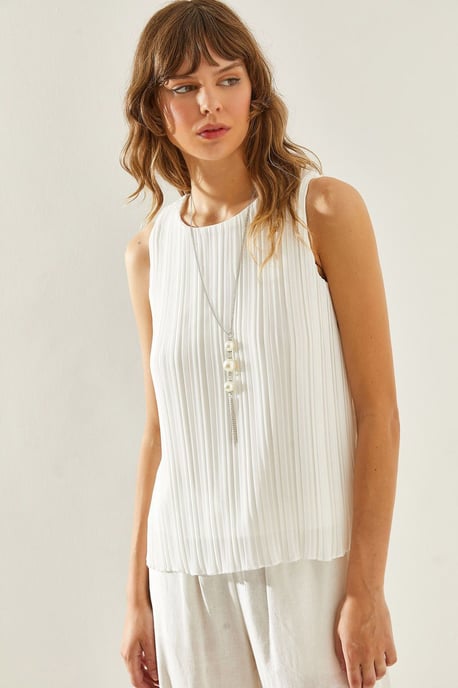 Strukturierte Siphonbluse mit Accessoire-Detail - Image 3