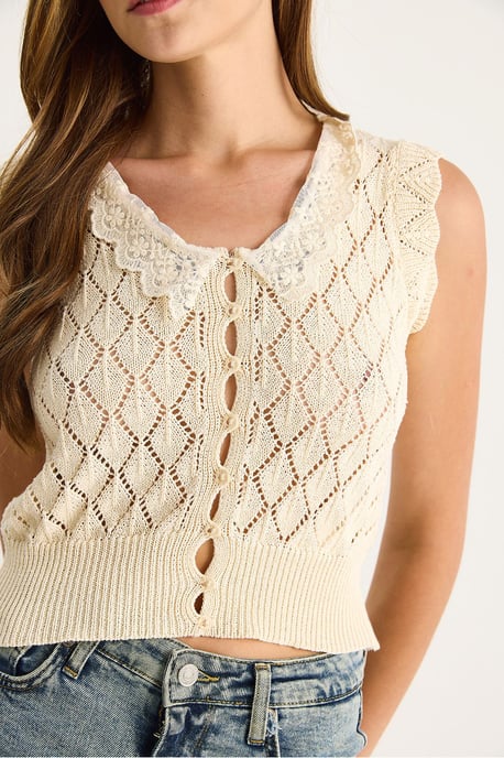 Strickbluse mit V-Ausschnitt und Knopfverschluss - Image 5
