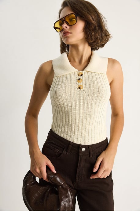 Strickbluse mit Knopfverschluss - Image 2