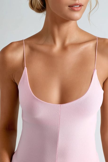 Schmal geschnittene gerippte V-Ausschnitt-Bluse - Image 4
