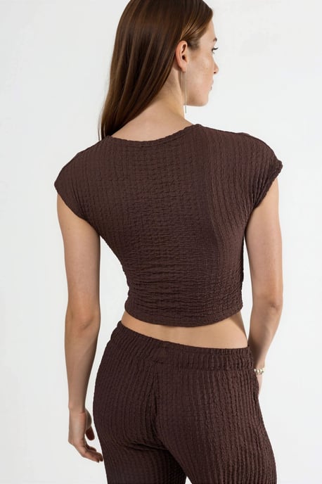 Fitted Texturiertes Ripp-Crop-Top - Image 4