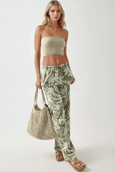 Schlankes, tailloses, geripptes Crop Top - Image 3