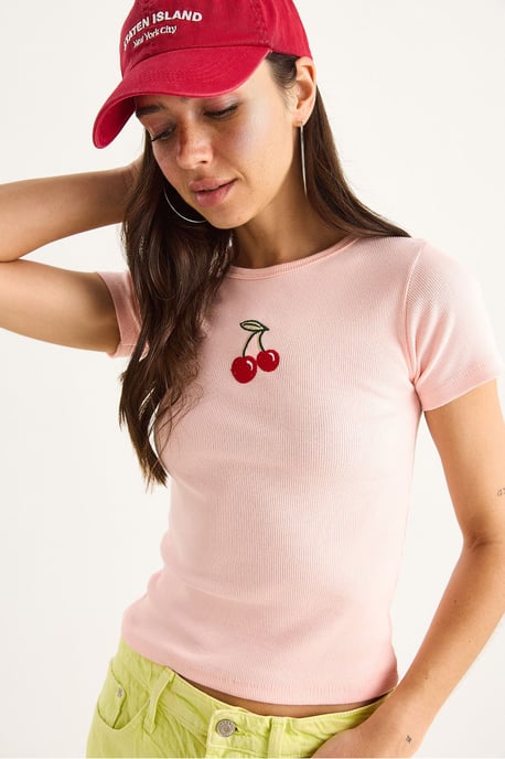 Besticktes geripptes Croptop - Image 1