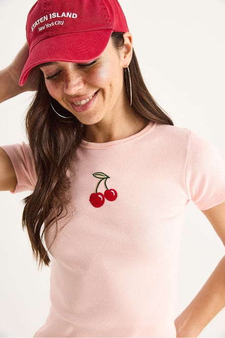 Besticktes geripptes Croptop - Image 4