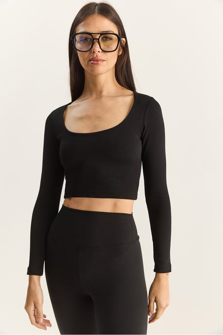 Basic Cropped Top - Image 3