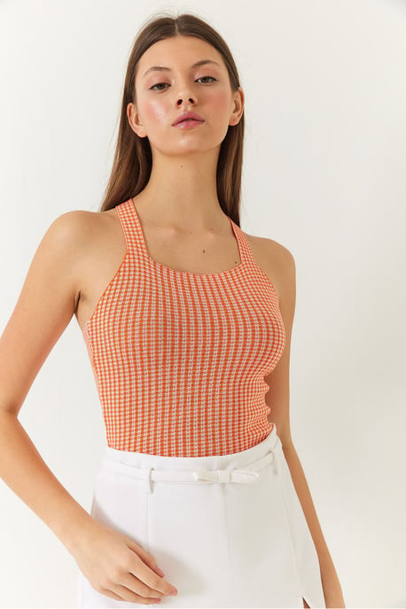 Gingham-Muster Enges Cropped Top - Image 4