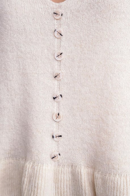 Leichtes V-Ausschnitt-Stricktop mit Knopfdetail - Image 5